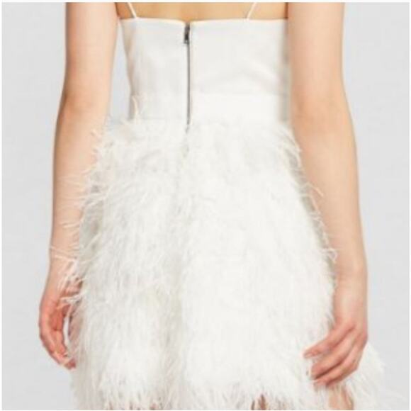 $1800 Alice + Olivia Milany Feather Mini White dress Sz 4 Small Bridal Wedding - Picture 7 of 16